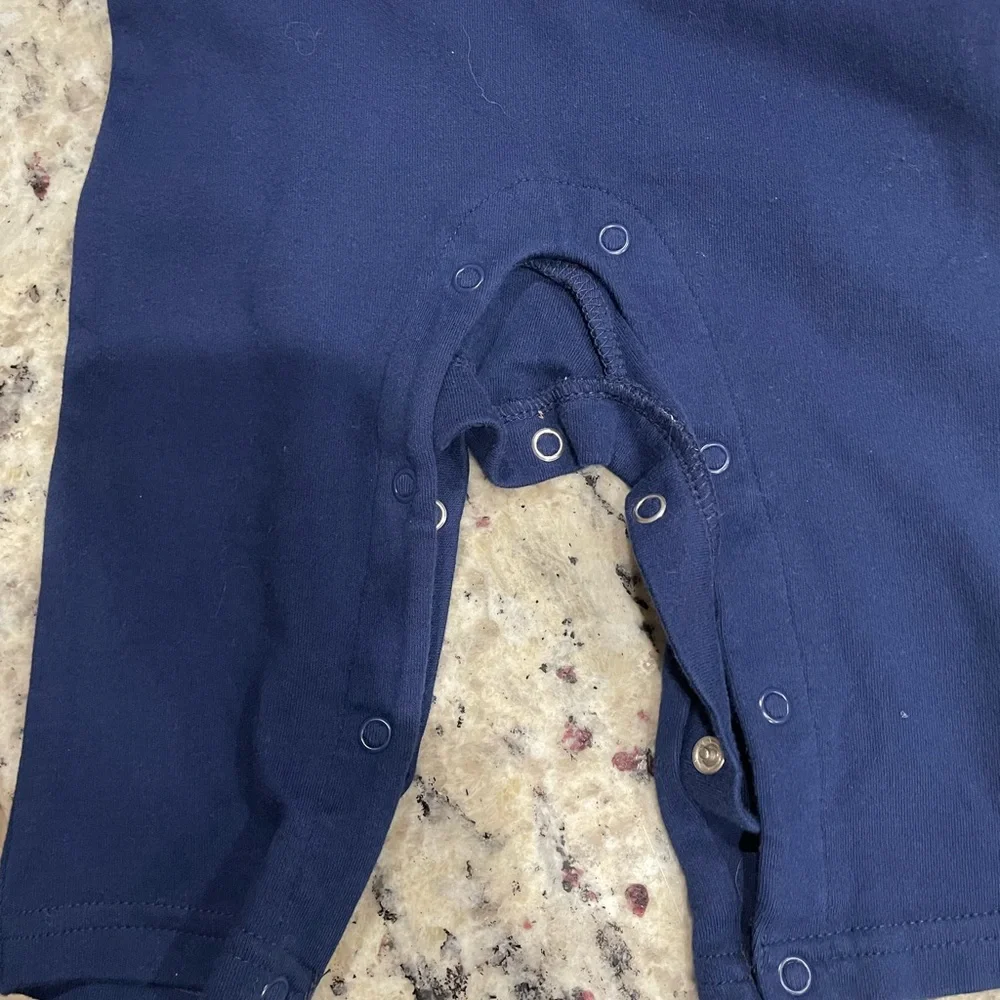 LAZOO Infant Boys Red and Blue Giraffe Bodysuit Romper Like New Size:18M